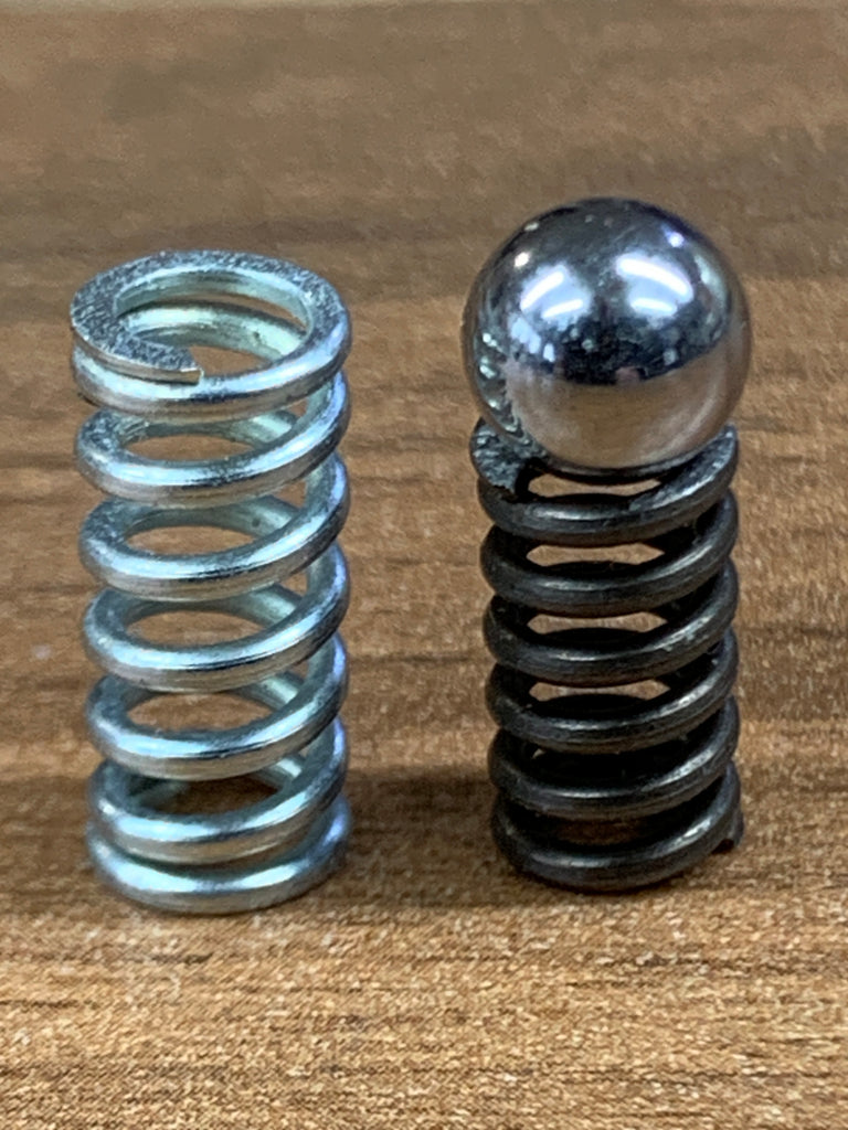 Rippled Spring Anti Rattle GEAR LEVER ANTI RATTLE SPRING... PLEASE CLICK FOR DETAILS – TRGB