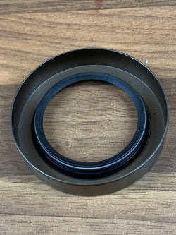 REAR OIL SEAL, J TYPE OVERDRIVE