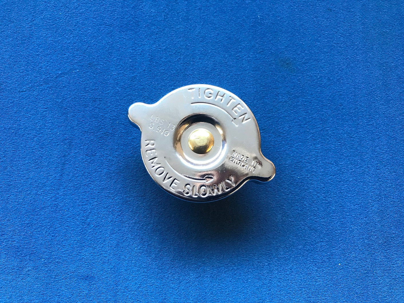 CHROME RADIATOR CAP 13LB TR5/6 – TRGB