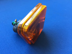 TR6 FRONT WING INDICATOR REPEATER R/H (SALE ITEM)