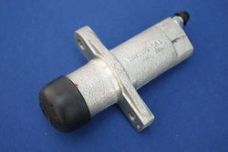 CLUTCH SLAVE CYLINDER TR4/4A