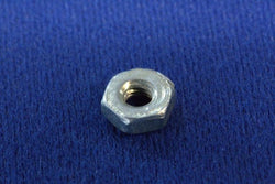 NUT, No8