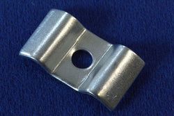 PIPE RETAINING CLIP