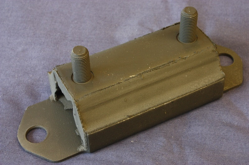 TR2-6 A" TYPE OR STANDARD GEARBOX MOUNT"